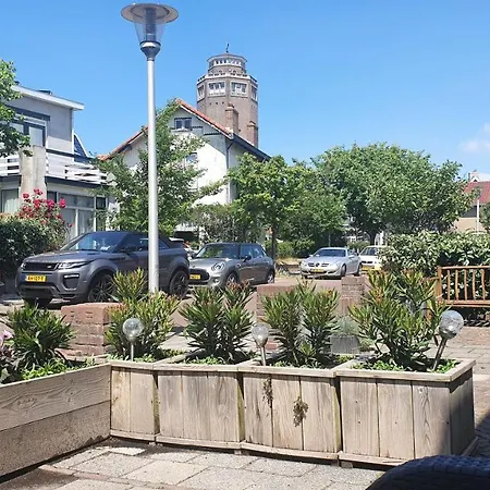 招待所 Guesthouse Zandvoort 赞德沃特