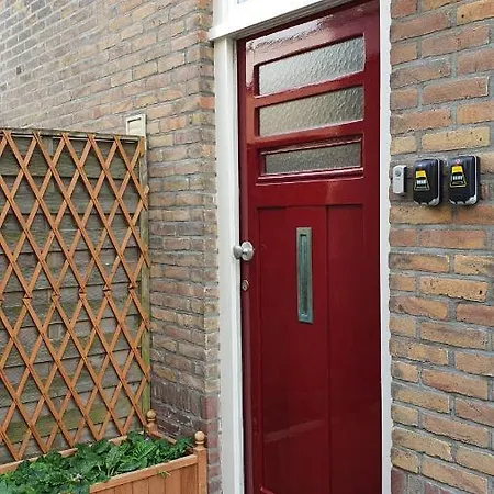 Guesthouse Zandvoort بيت ضيافة