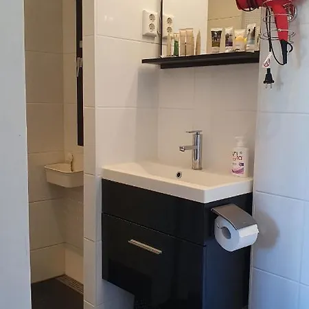 Guesthouse Zandvoort زاندفورت