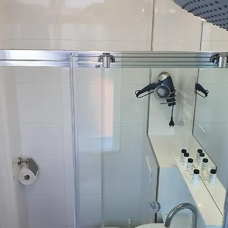 بيت ضيافة Guesthouse Zandvoort 4*