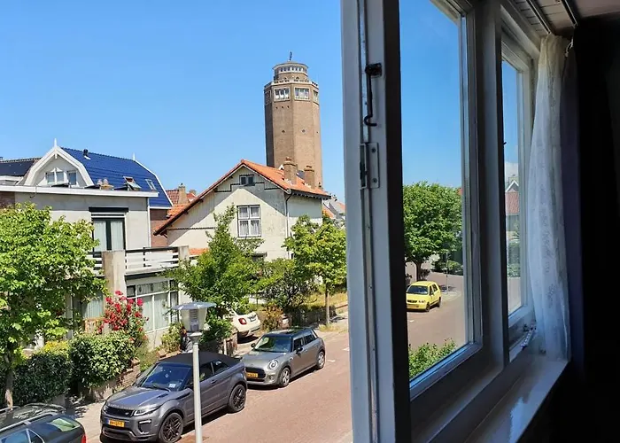 Guesthouse Zandvoort 赞德沃特